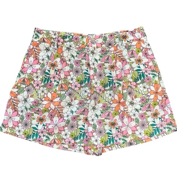 CeCe Pants - Cece Floral Sweet Pink Pleated‎ Short with pockets and pleats Size 10